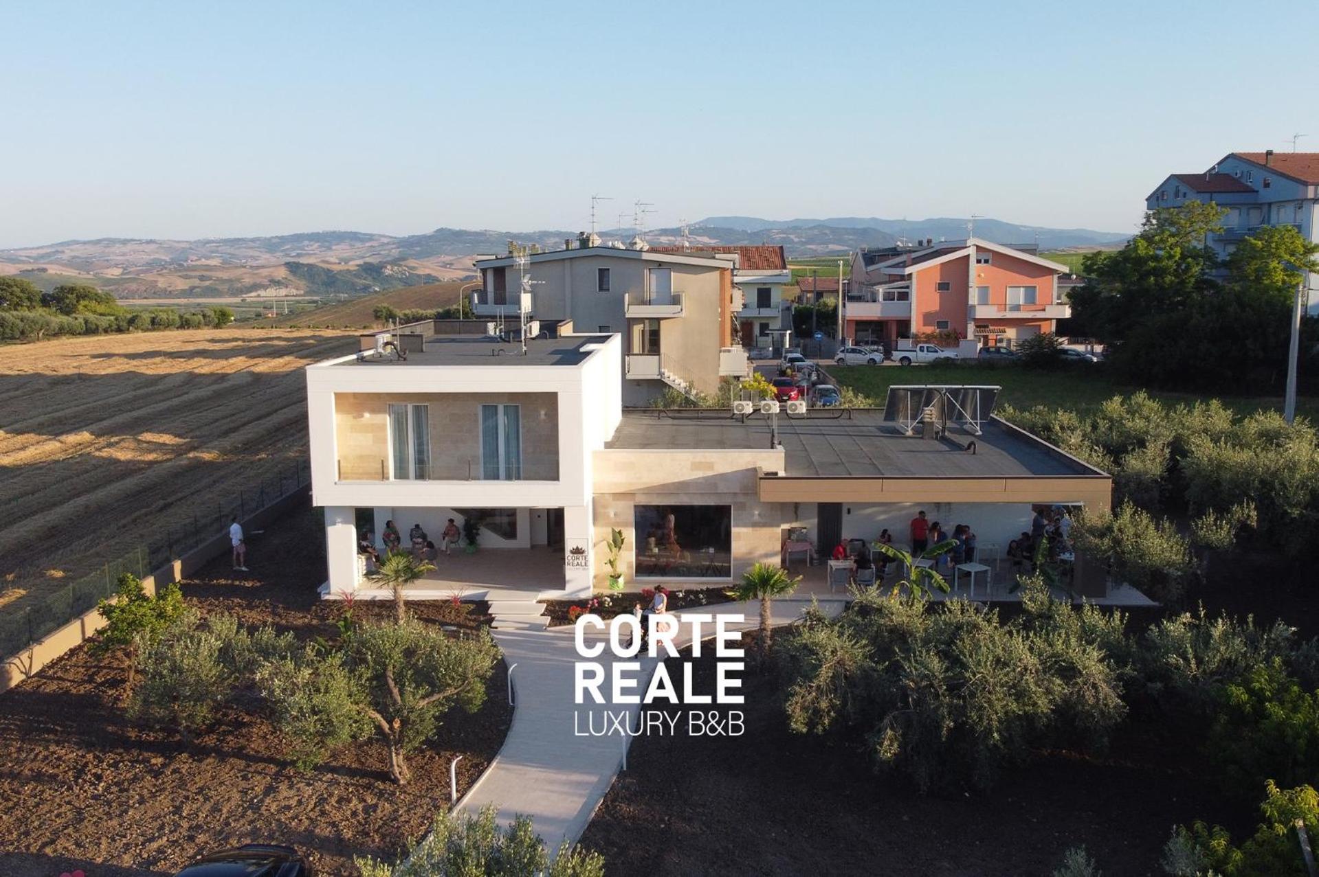 Corte Reale Luxury B&B Сан-Сальво Экстерьер фото